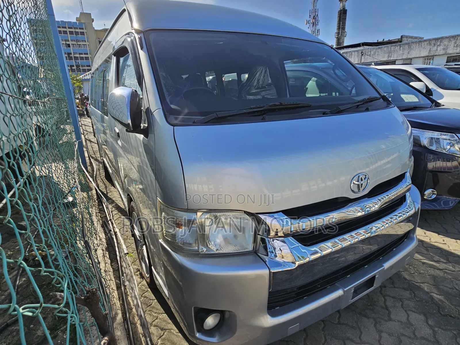 Toyota HiAce 2019 Silver