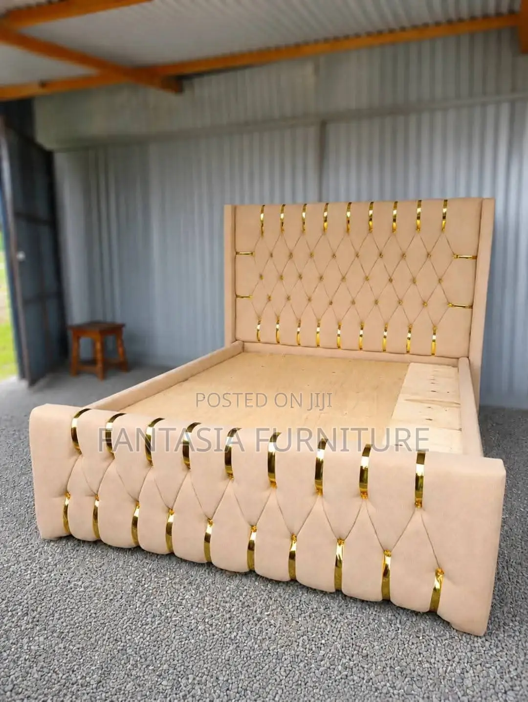 5x6 Diamond Tufted Beige Chester Bed: Payment on Delivery