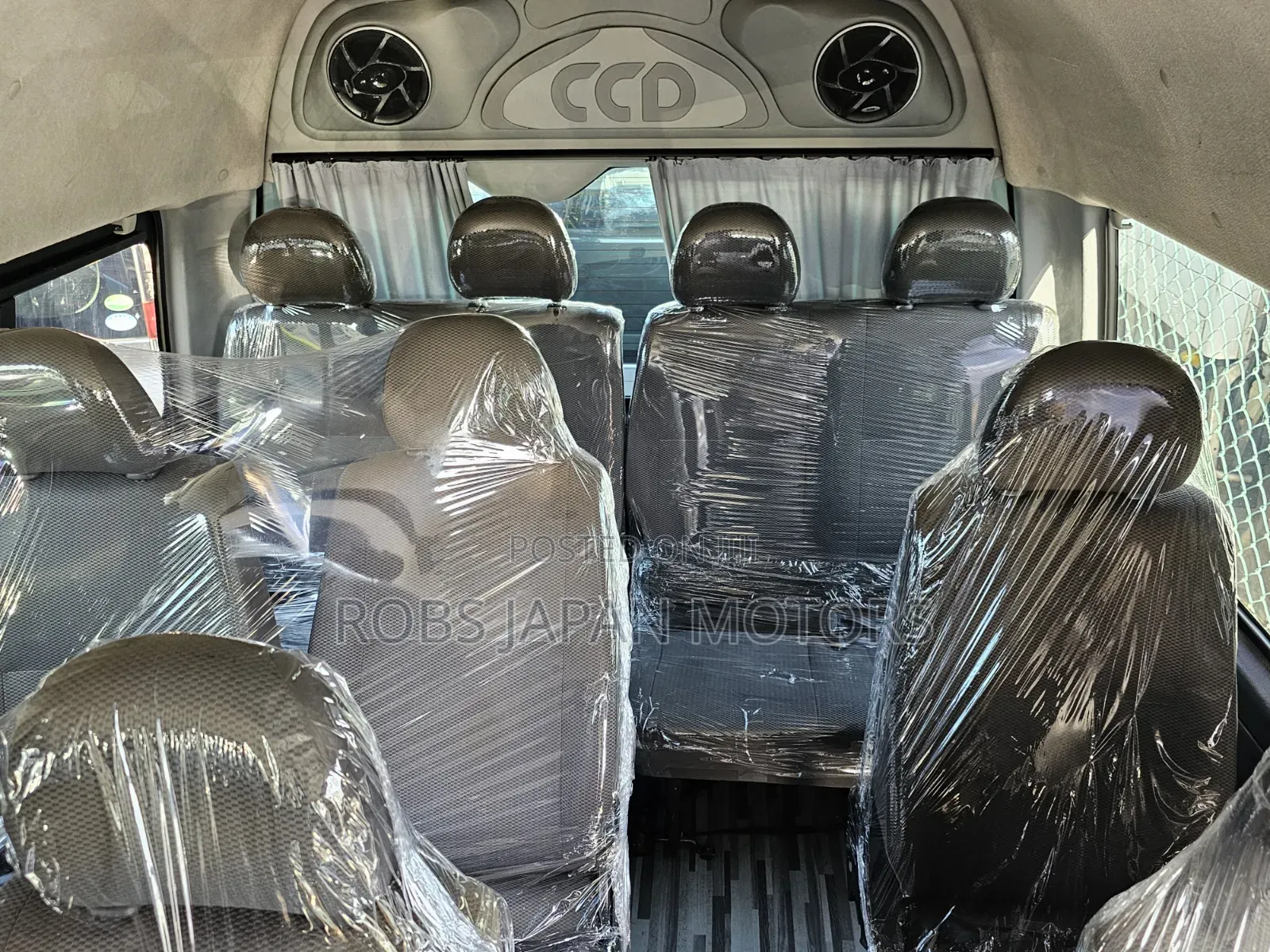 Toyota HiAce 2019