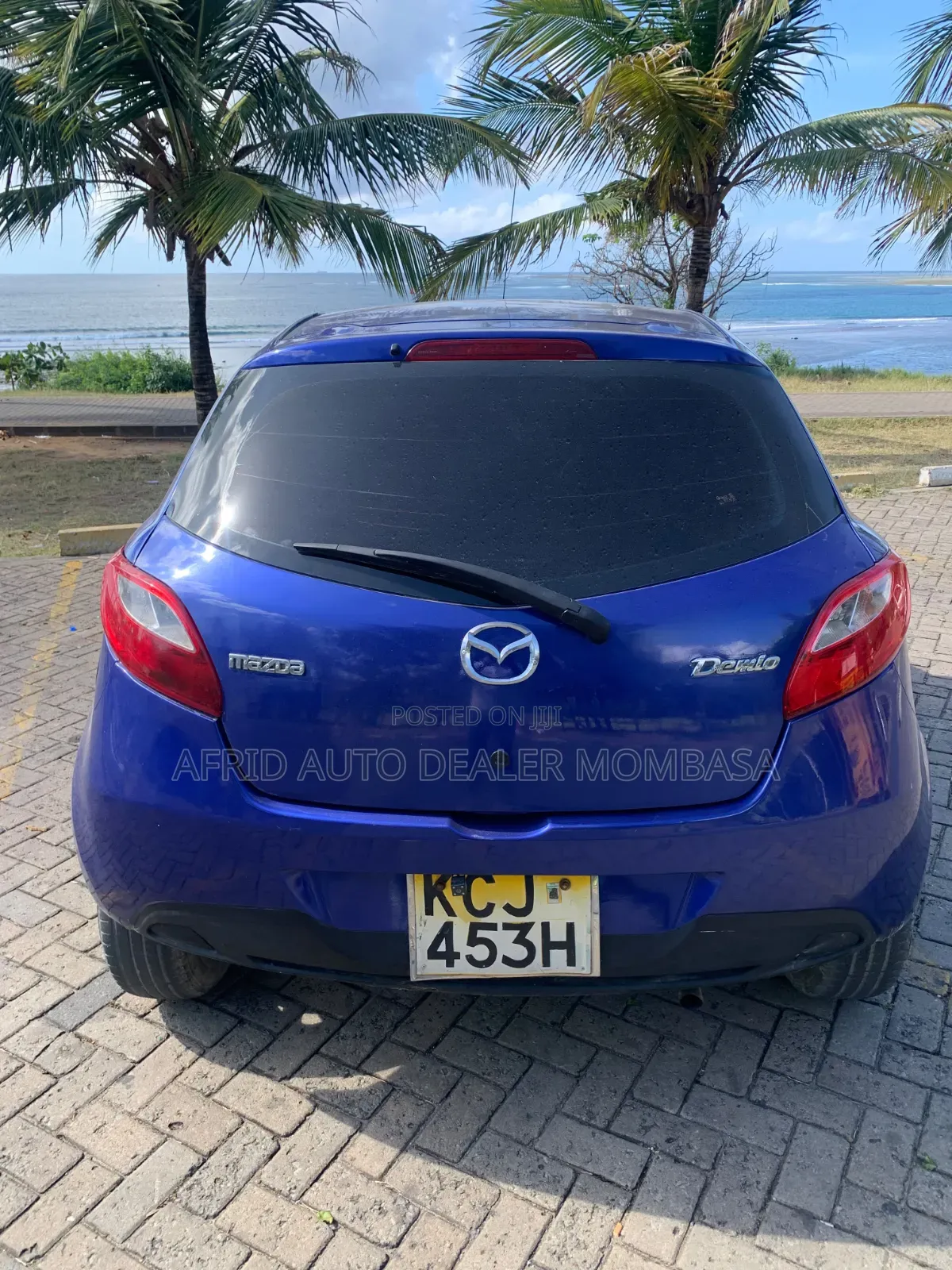 Mazda Demio 2009 Blue