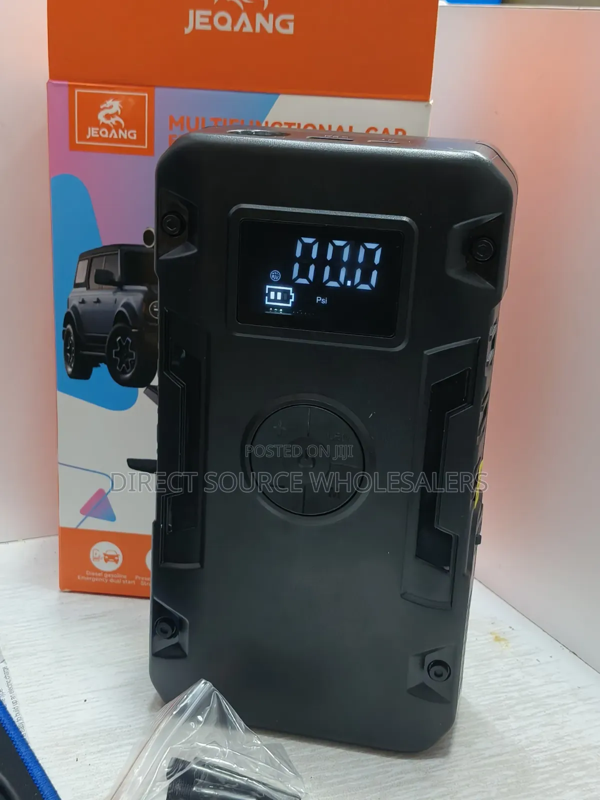 Jeqang Portable Car Jump Starter & Air Inflator