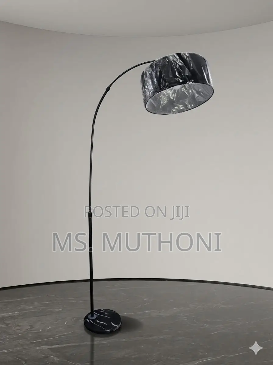 🛋 Sleek Black Arc Floor Lamp