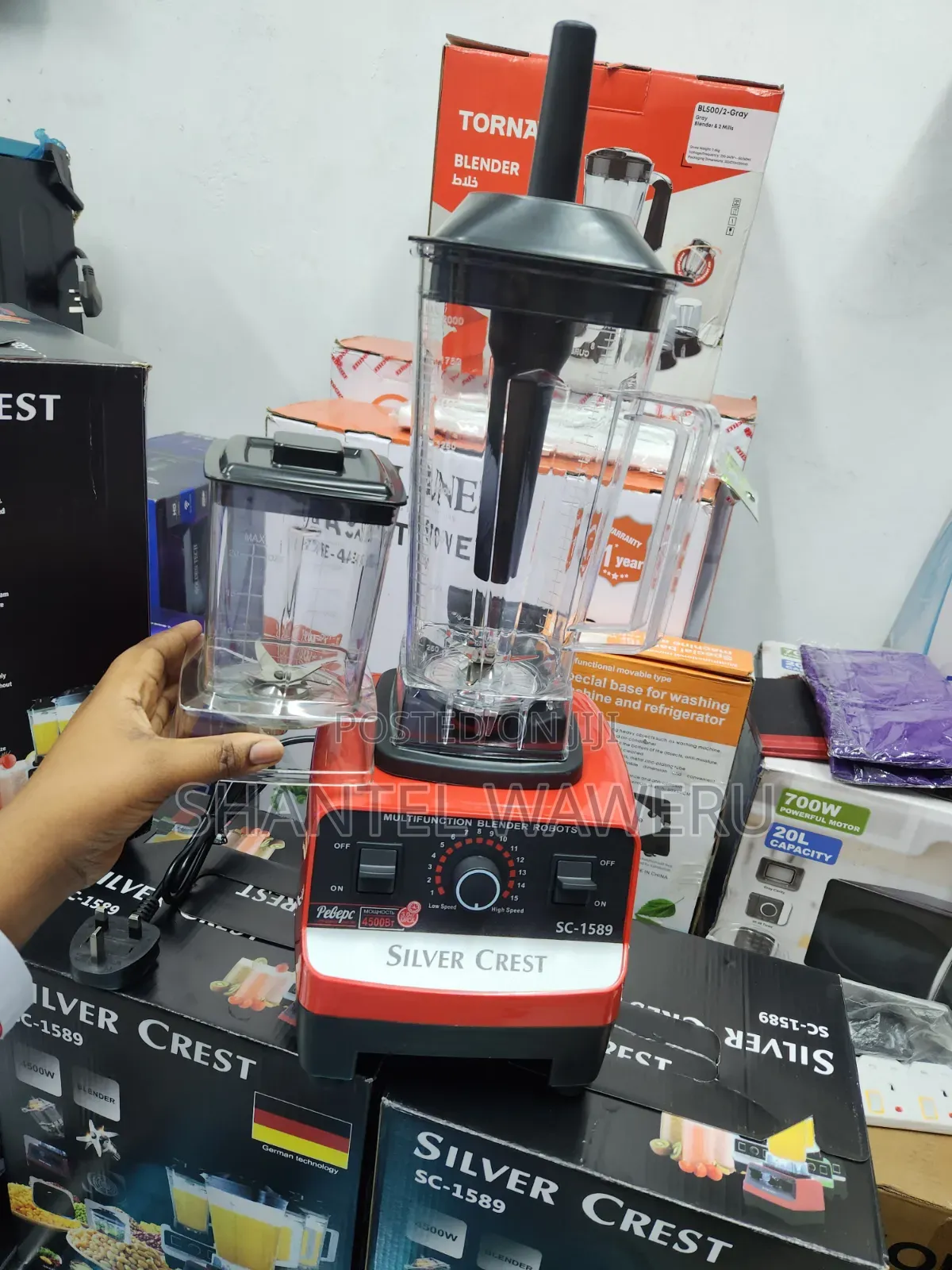 Sc 1589 Silver Blender