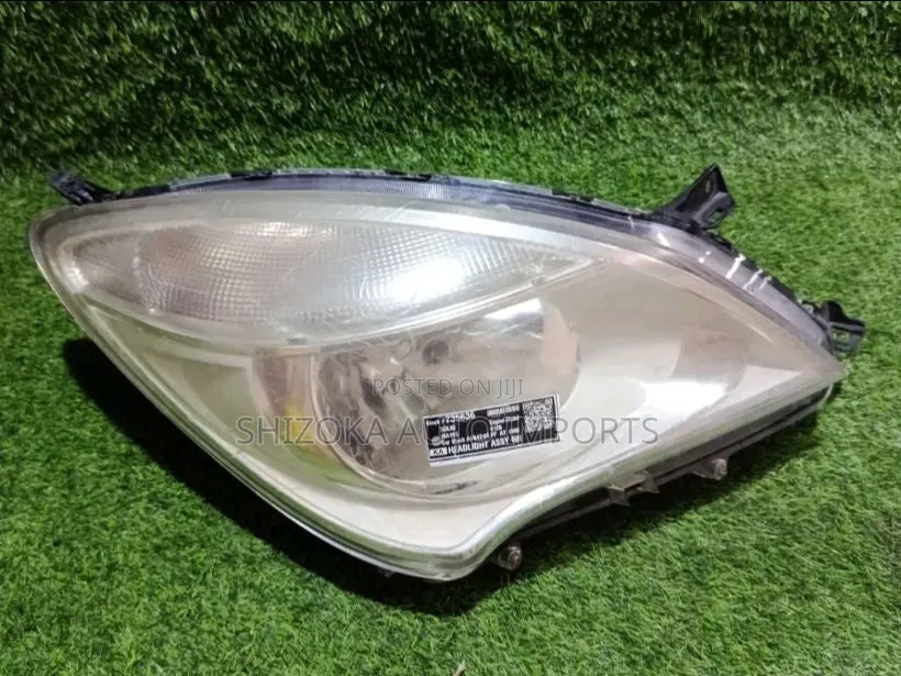 Headlight Assy Rh Suzuki Solio Non Xenon 2013