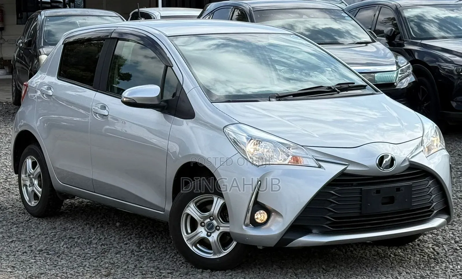 Toyota Vitz 2019 Silver