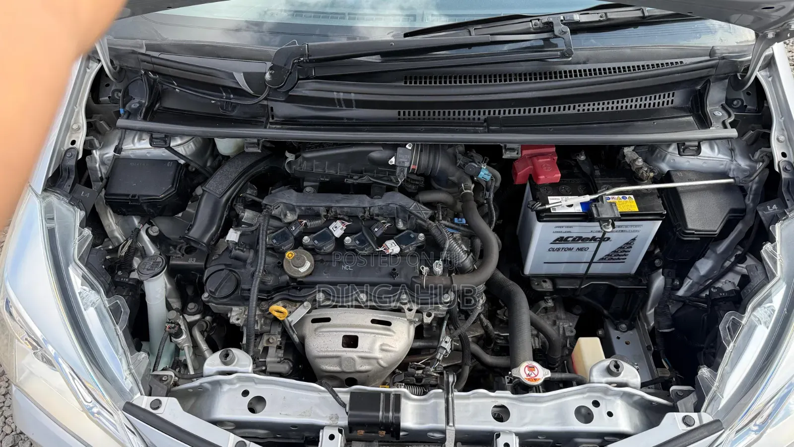 Toyota Vitz 2019 Silver