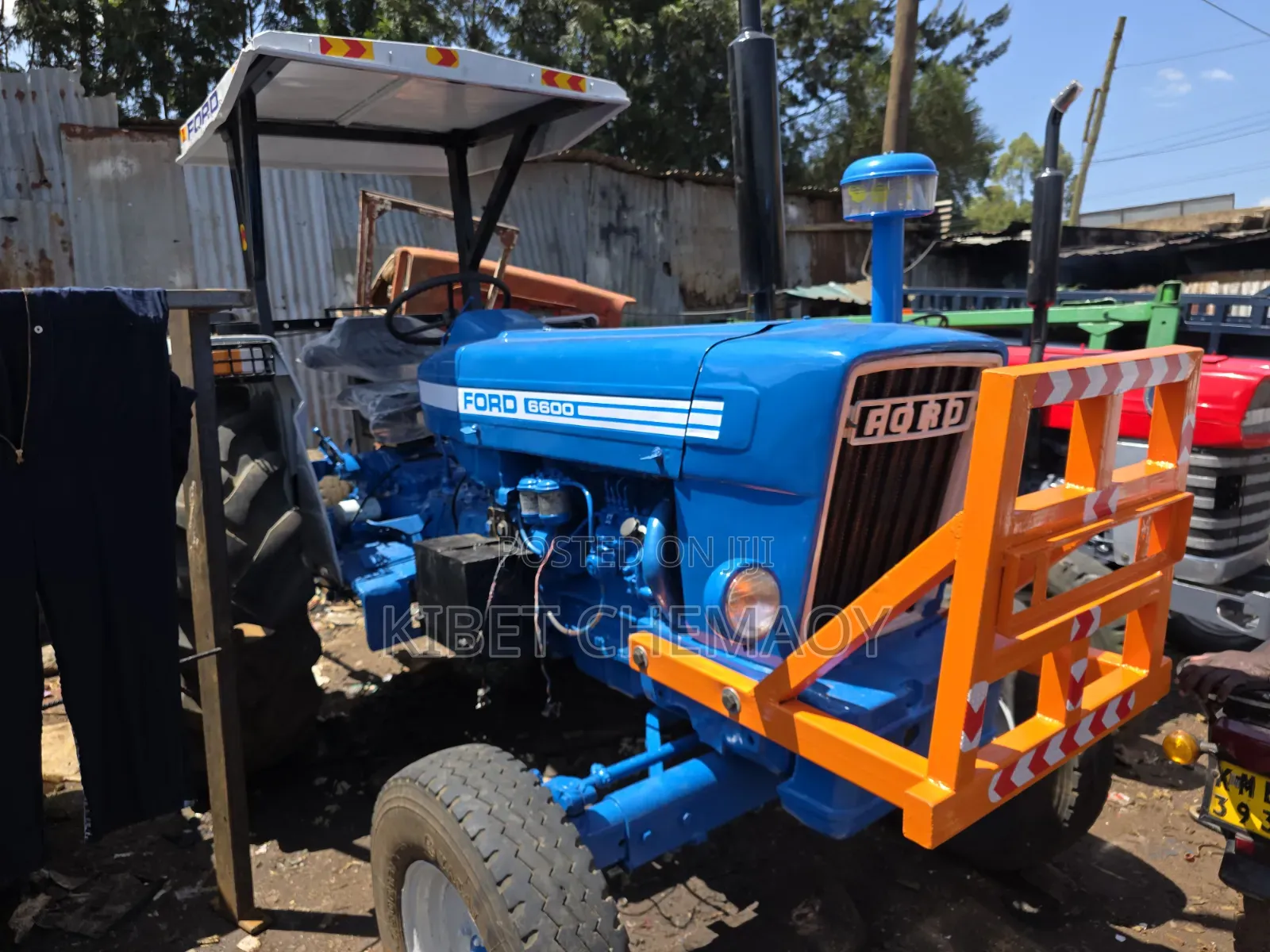 6600 Ford Tractor