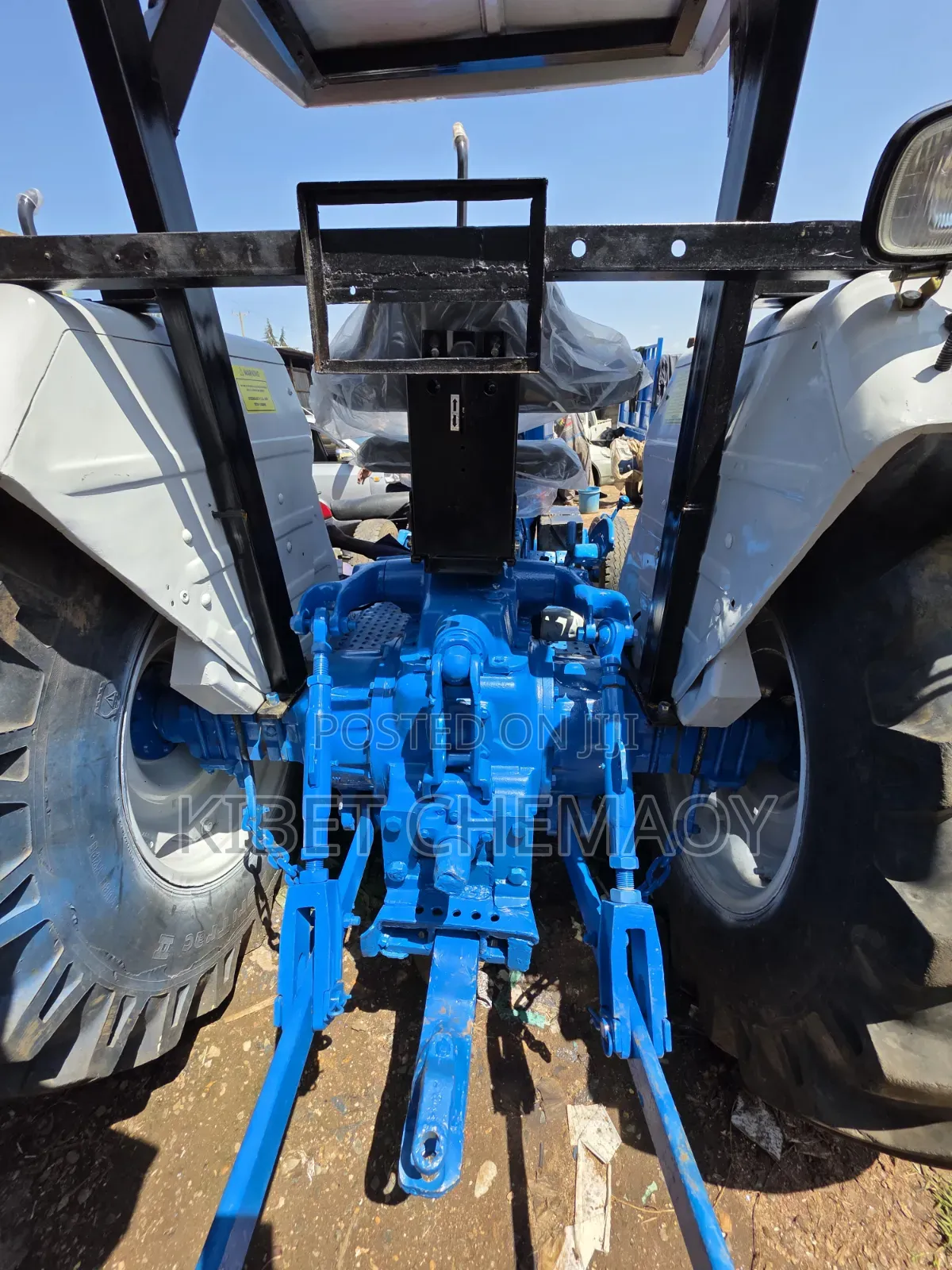 6600 Ford Tractor