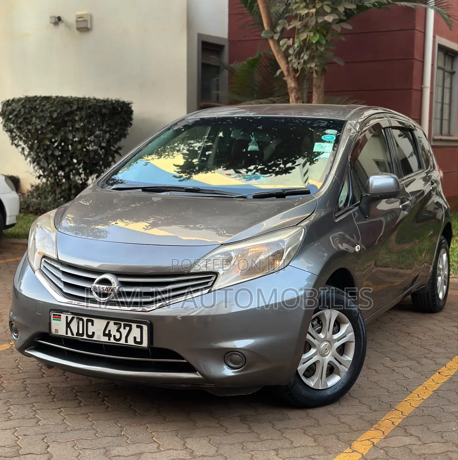Nissan Note 2013 Gray