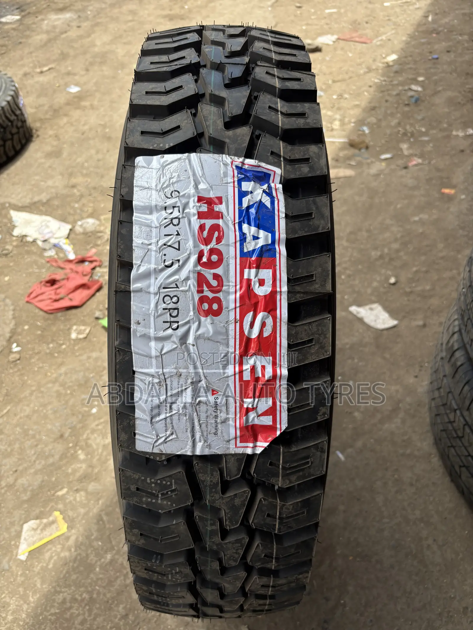 9.5R17.5 18PR Kapsen Tyre