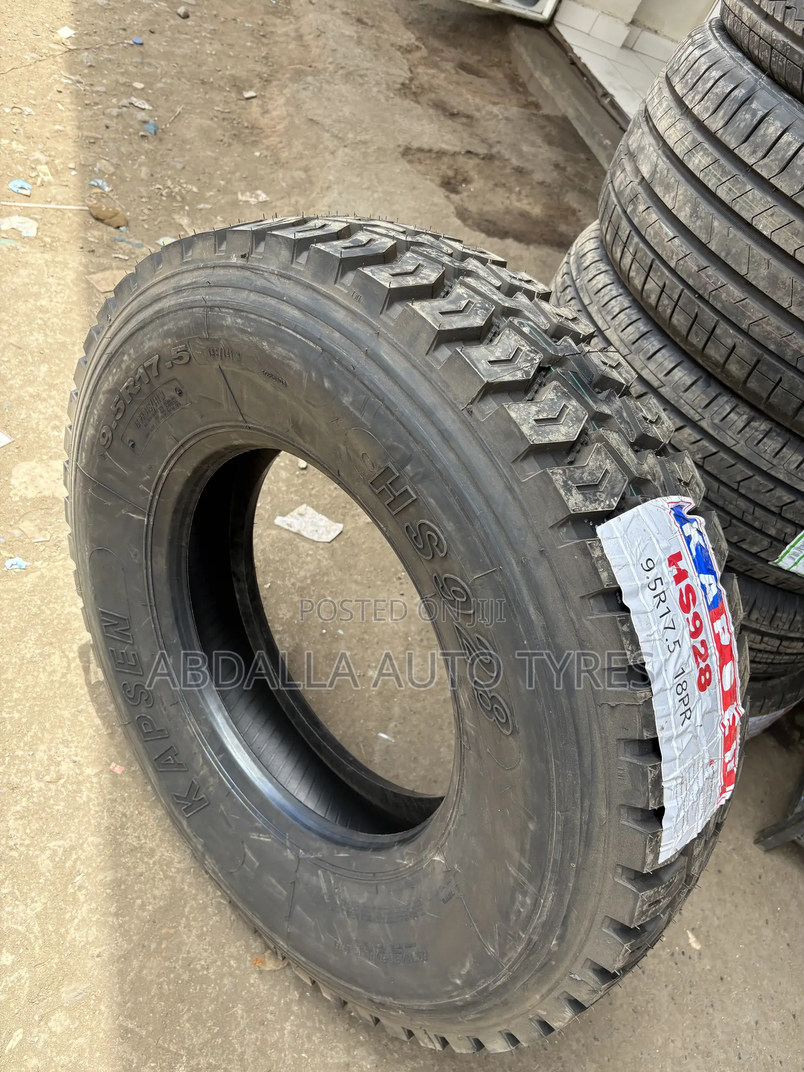 9.5R17.5 18PR Kapsen Tyre