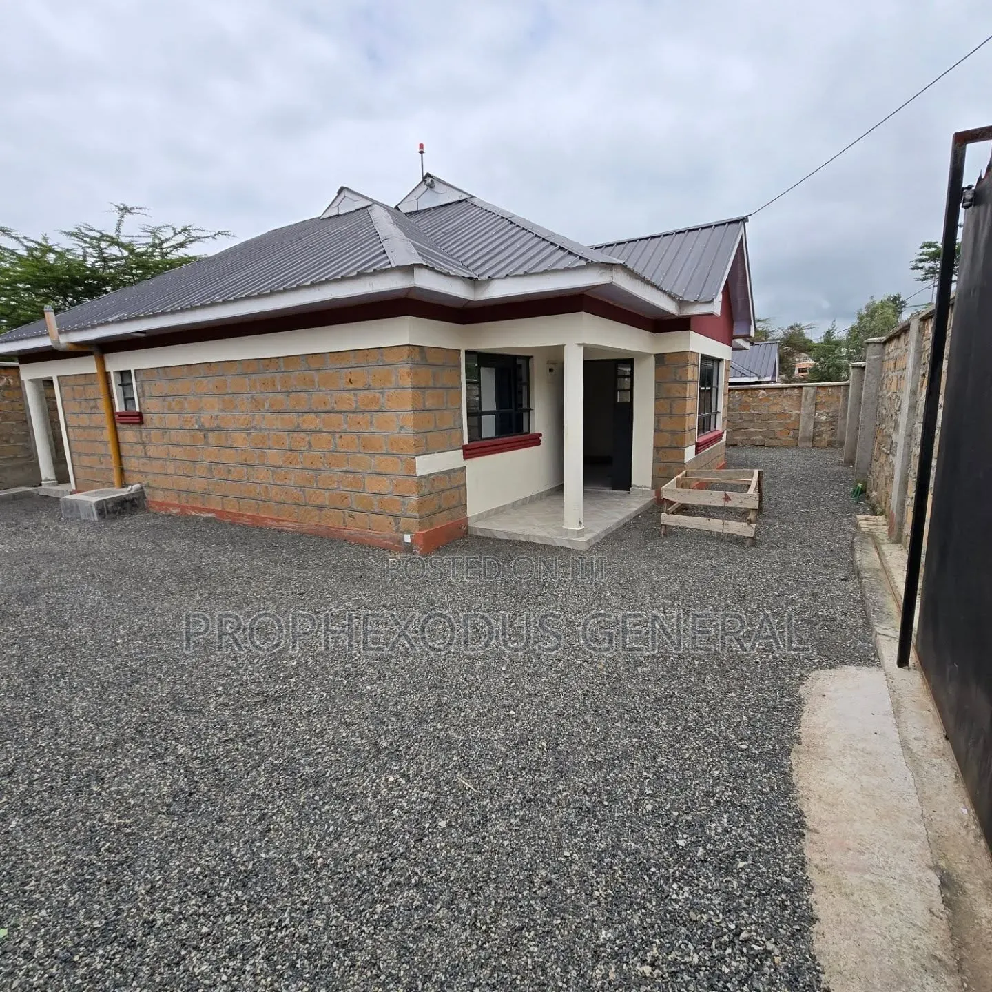 3bdrm Bungalow in Rimpa for sale