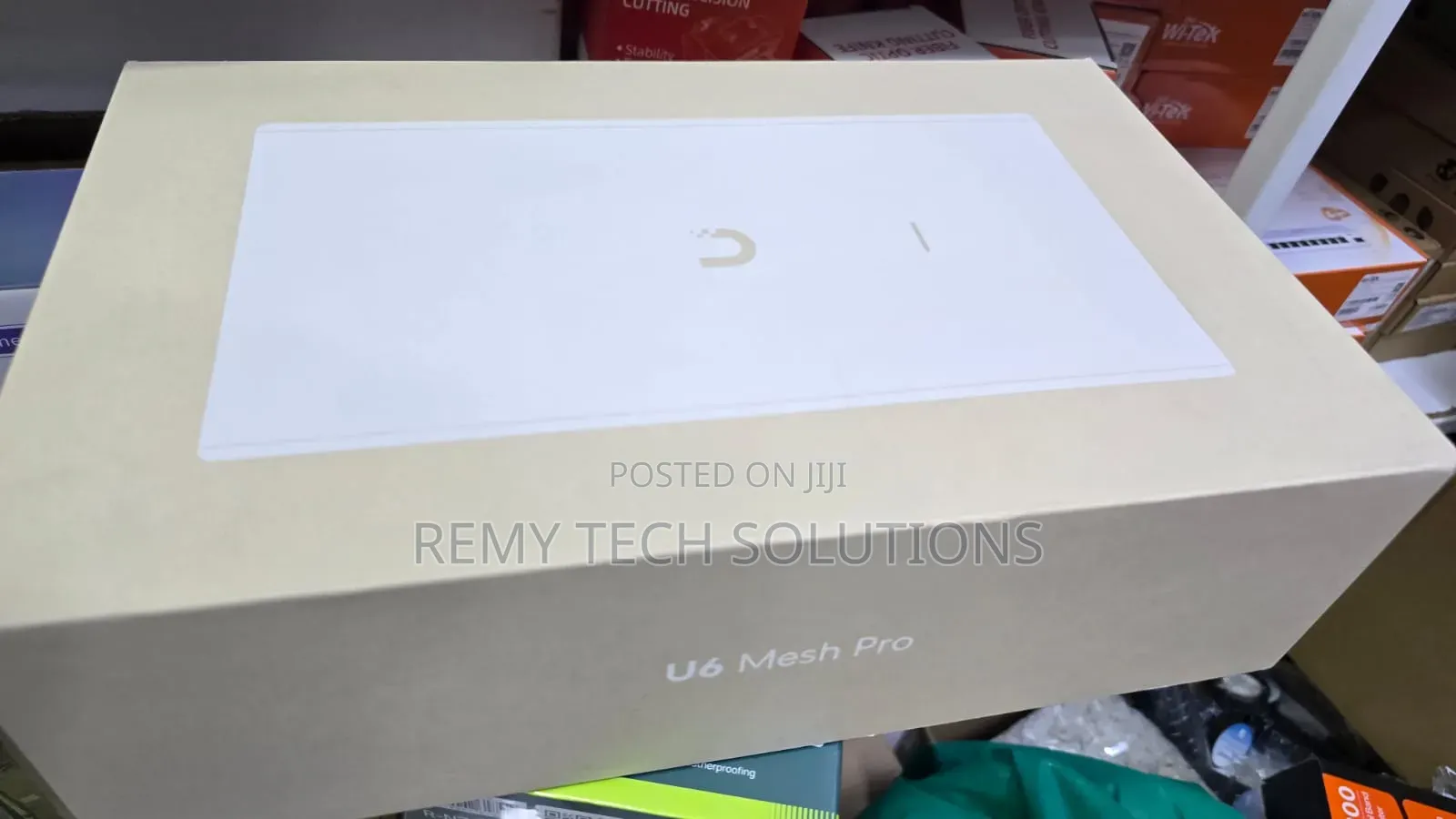 Ubiquiti U6 Mesh Pro Access Point
