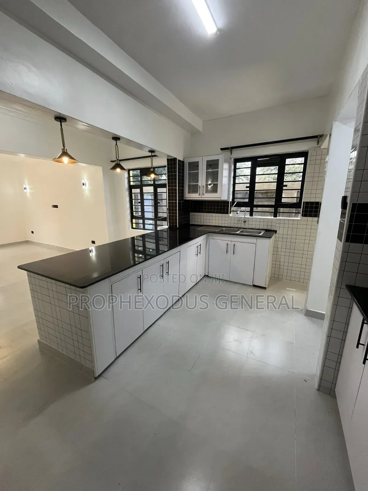 4bdrm Bungalow in Rimpa for sale