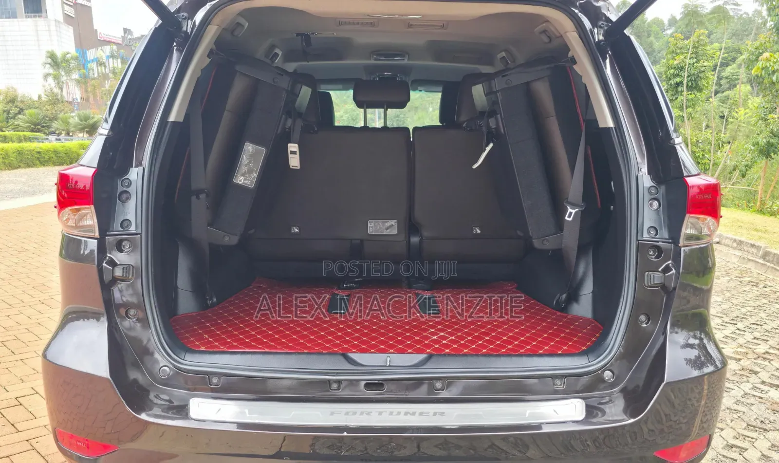 Toyota Fortuner 2018 Black