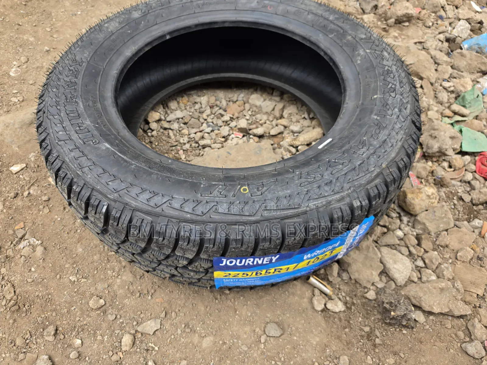 225 /65 R17 Journey Tyres (All Terrain)