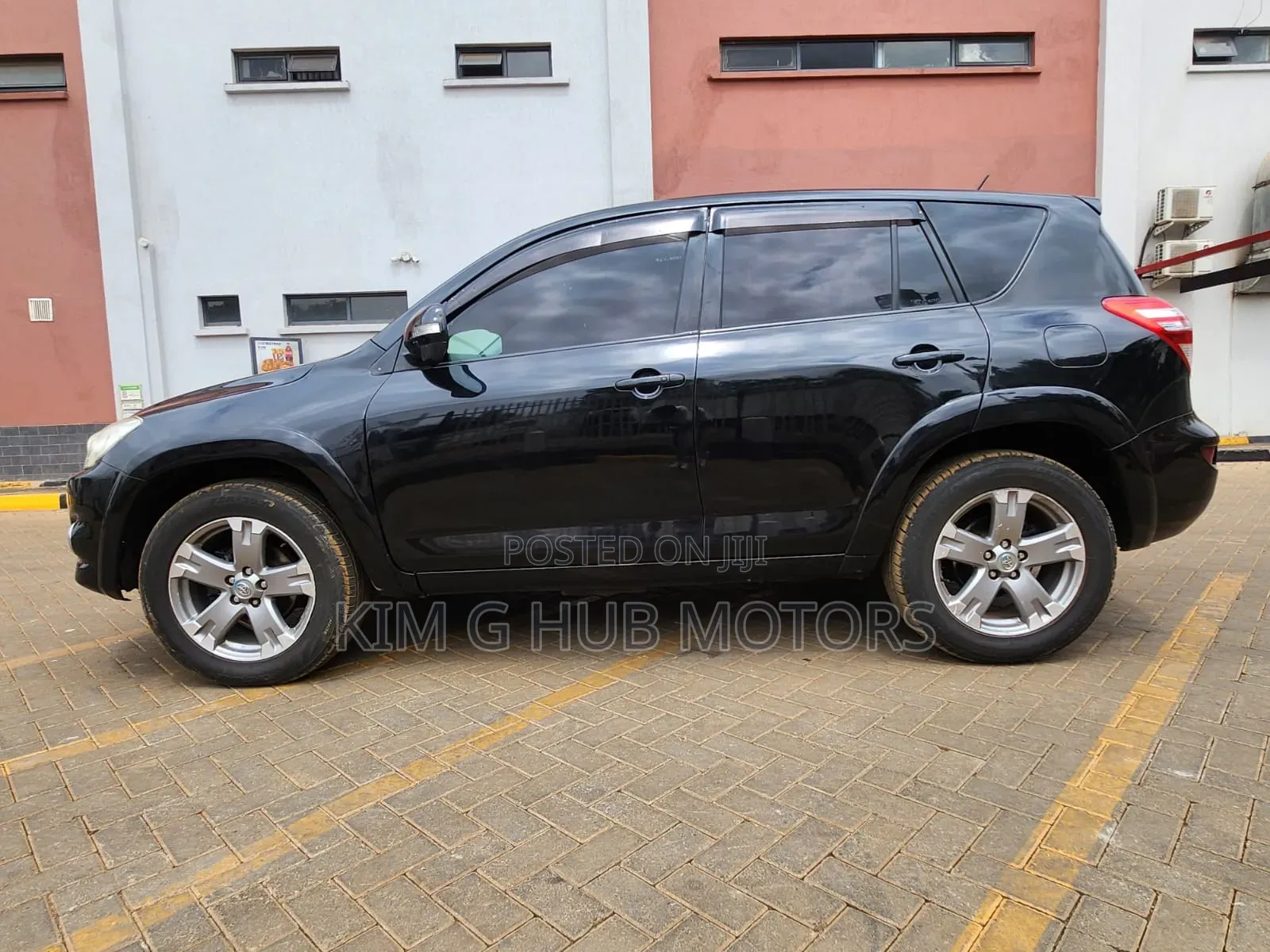 Toyota RAV4 2010 Black