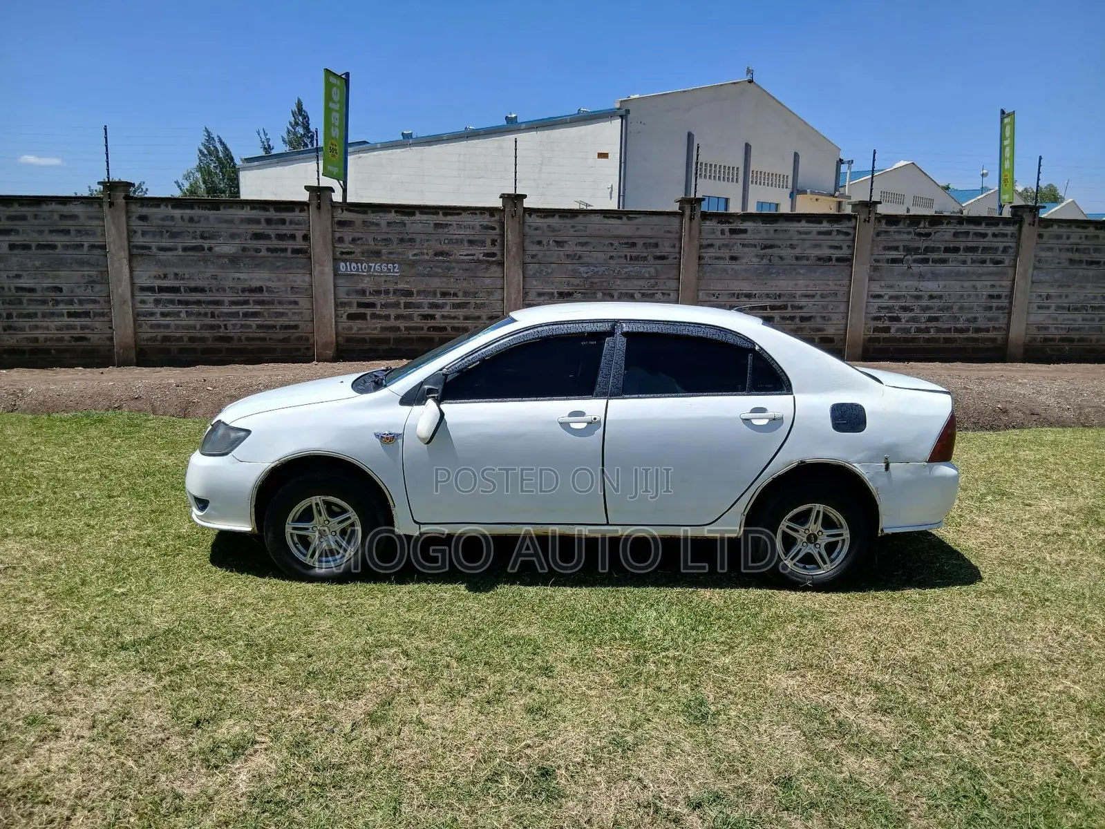 Toyota Corolla 2005 White