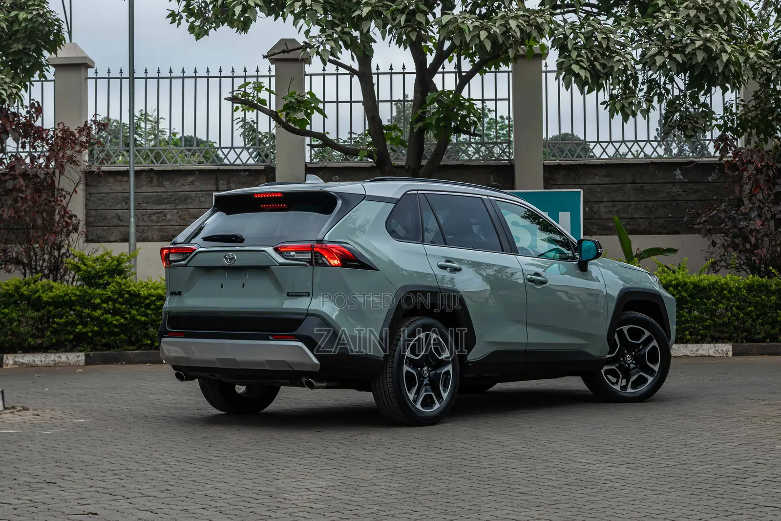 Toyota RAV4 2019 Green
