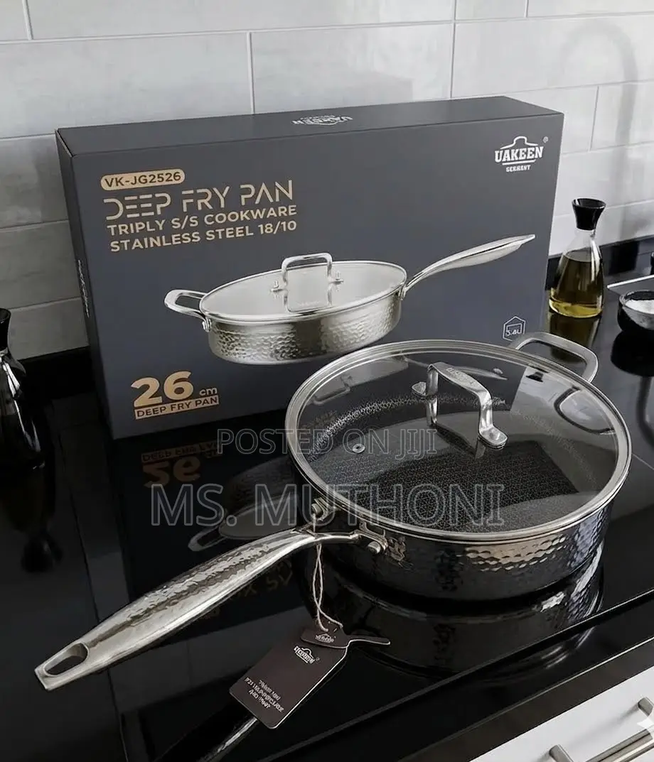 The Vakeen Collection: Premium 26cm Triply Stainless Steel Deep Skille