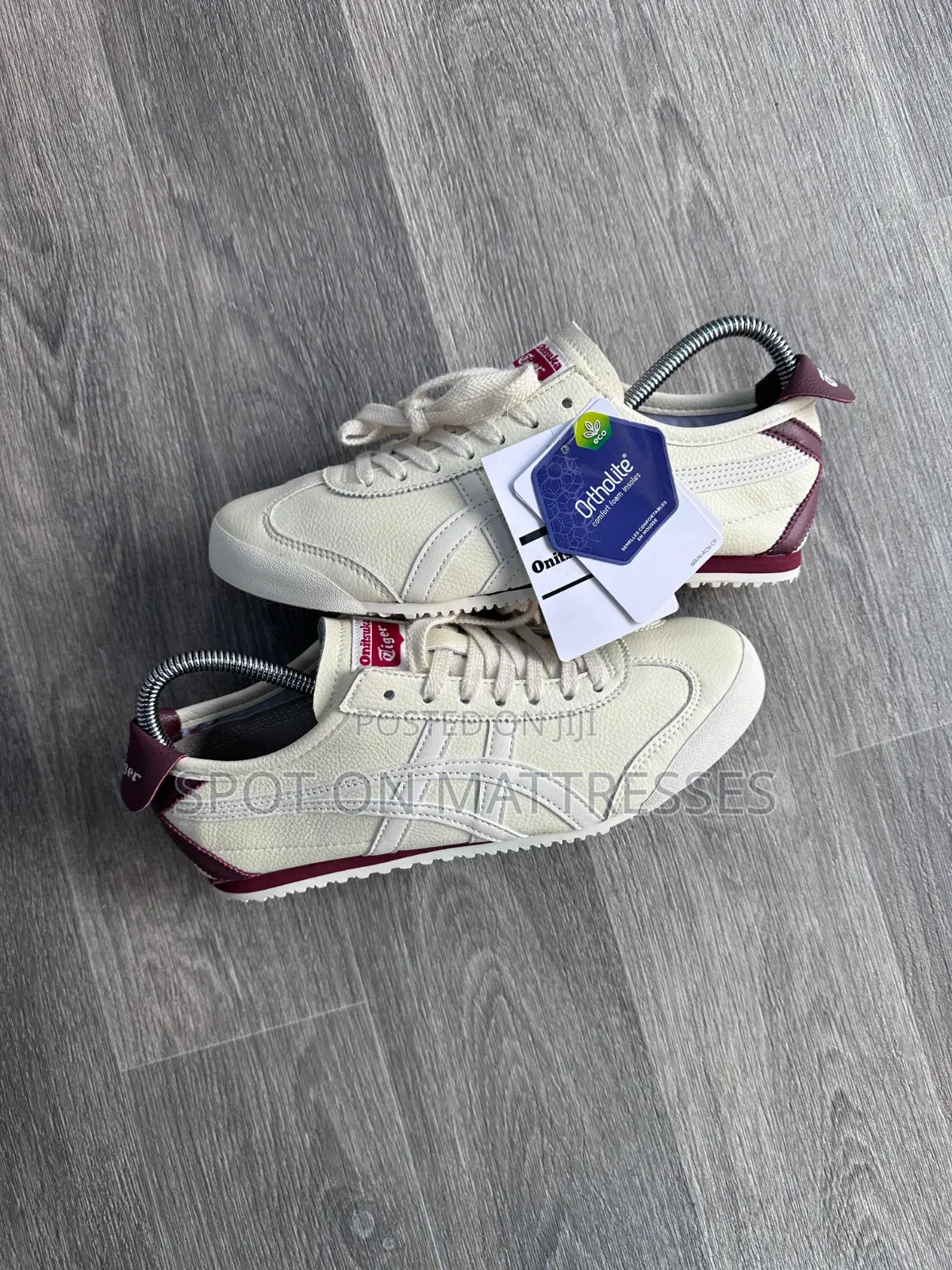 Classic 👌🏾Onitsuka Tiger Mexico 66. Sizes 38-45.