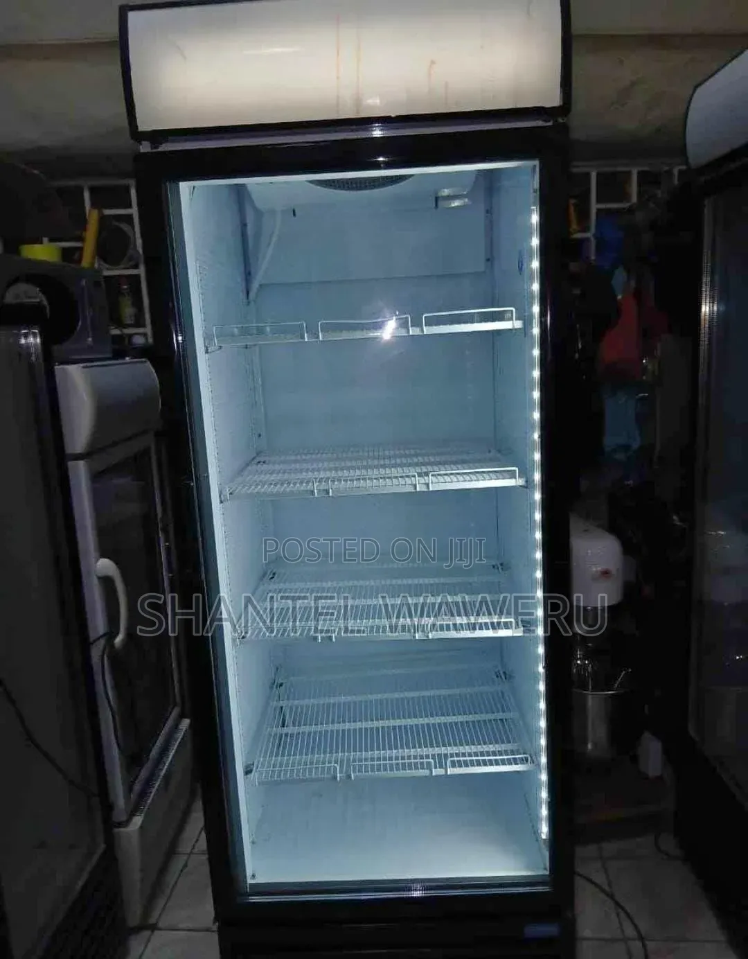 A 600litres Commercial Display Fridge 58,000