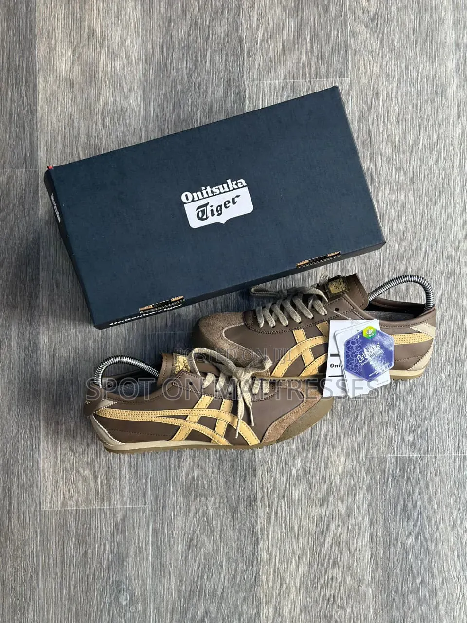 Classic 👌🏾Onitsuka Tiger Mexico 66. Sizes 38-45.