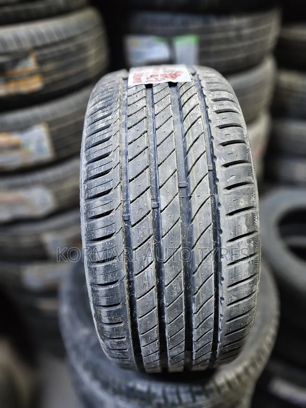 235/45r17 Zextour Tire
