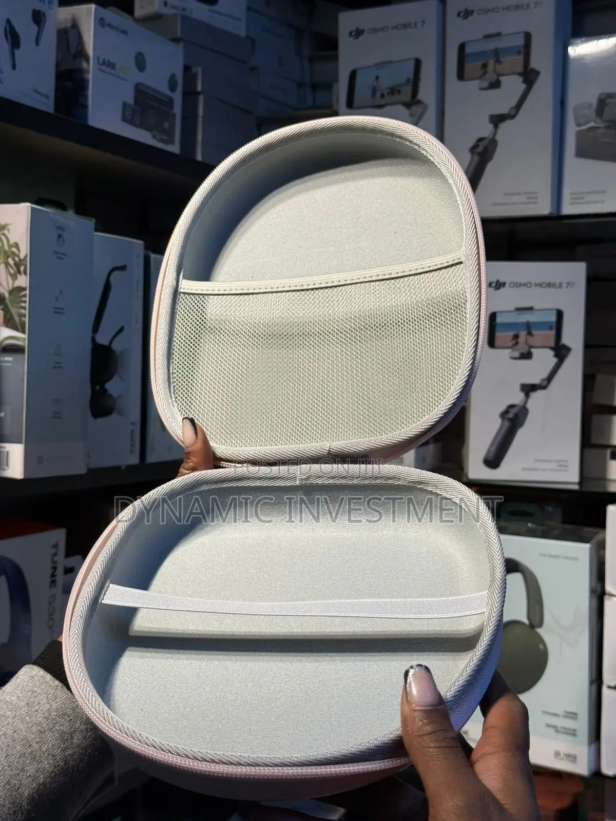 Universal Hard Carrying Headphones Case / Headset Travel Storage Bag