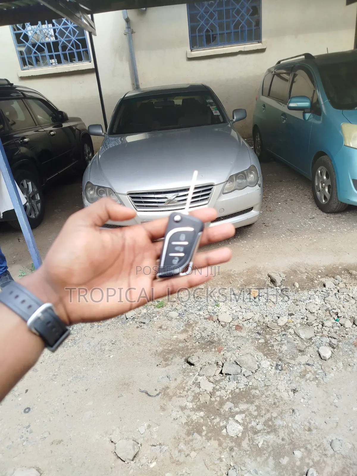 Toyota Mark X Car Key Duplication