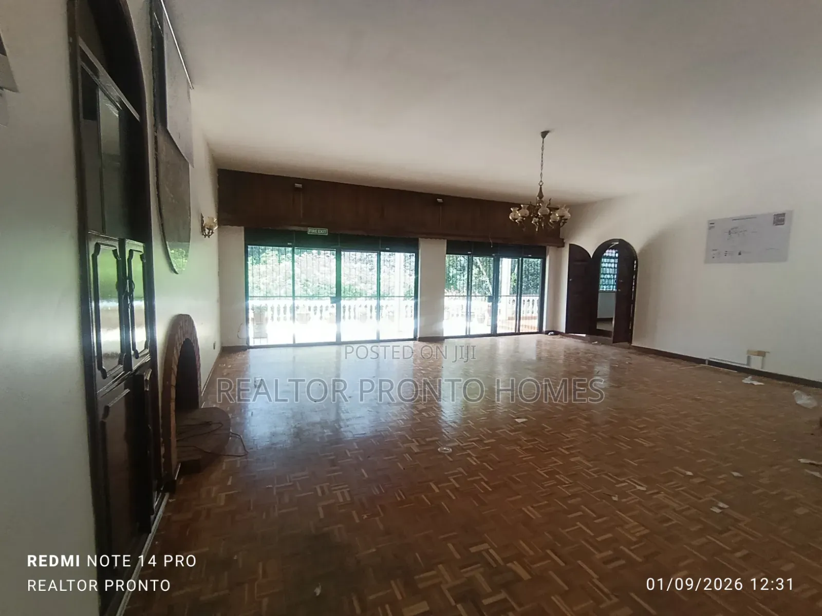 Commercial 7 Bedrooms House for Office Use in Lavington