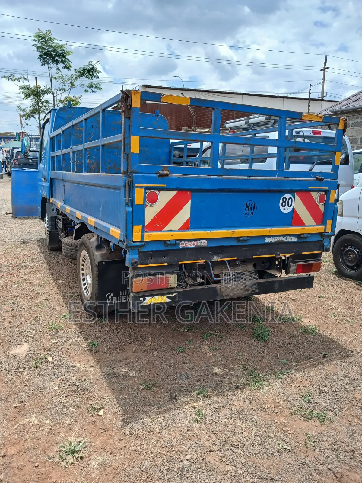 Mitsubishi Canter 2008 Blue