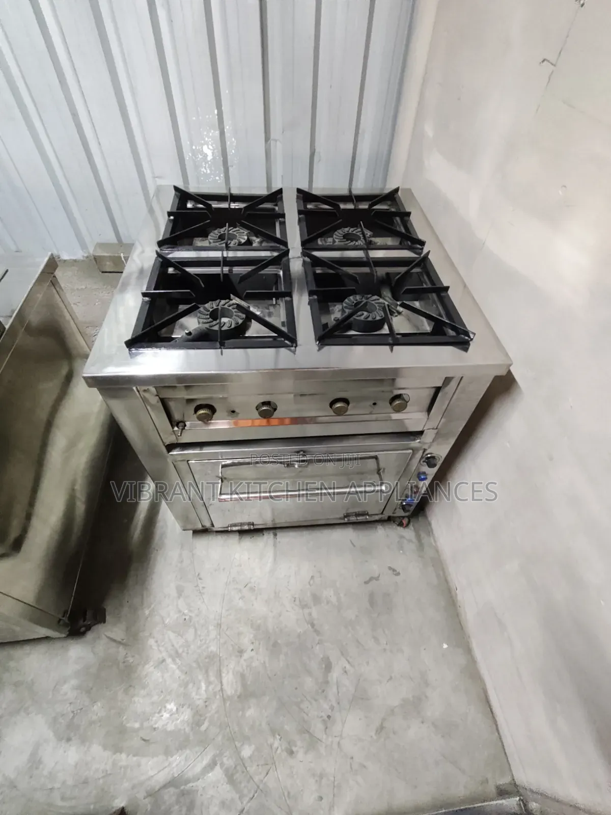 4-Burner Stainless Steel Commercial Cooker With Oven