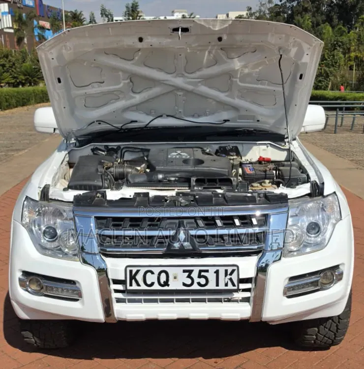 Mitsubishi Shogun 3.2 Di-Dc GLS 2010 White