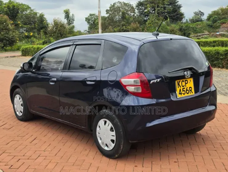 Honda Fit 2011 Blue