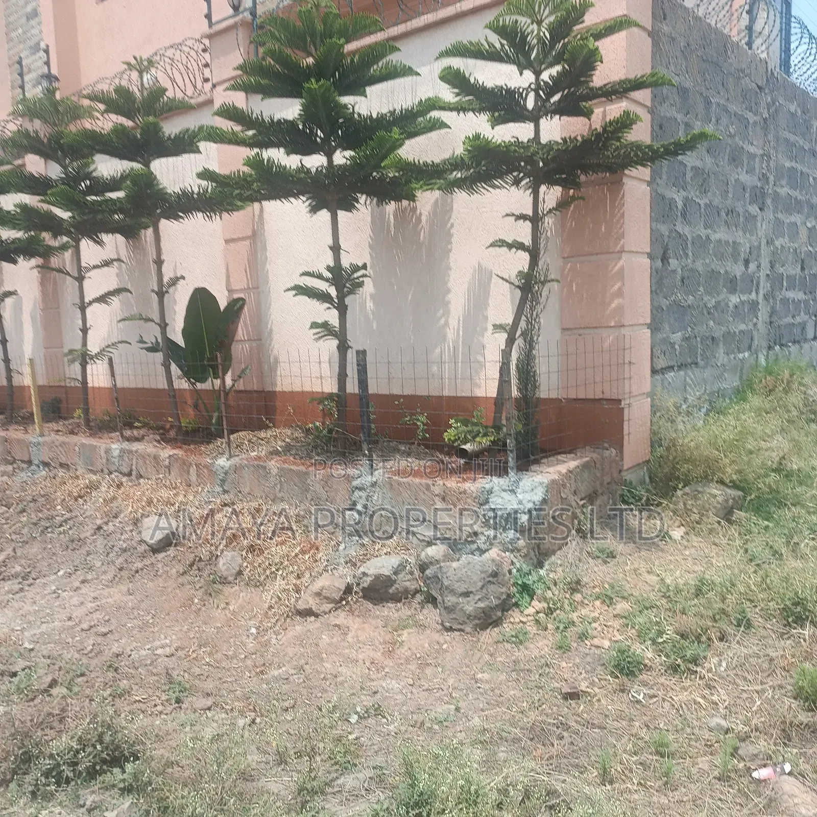 3bdrm Bungalow in Kibendera Estate, Kamakis for sale
