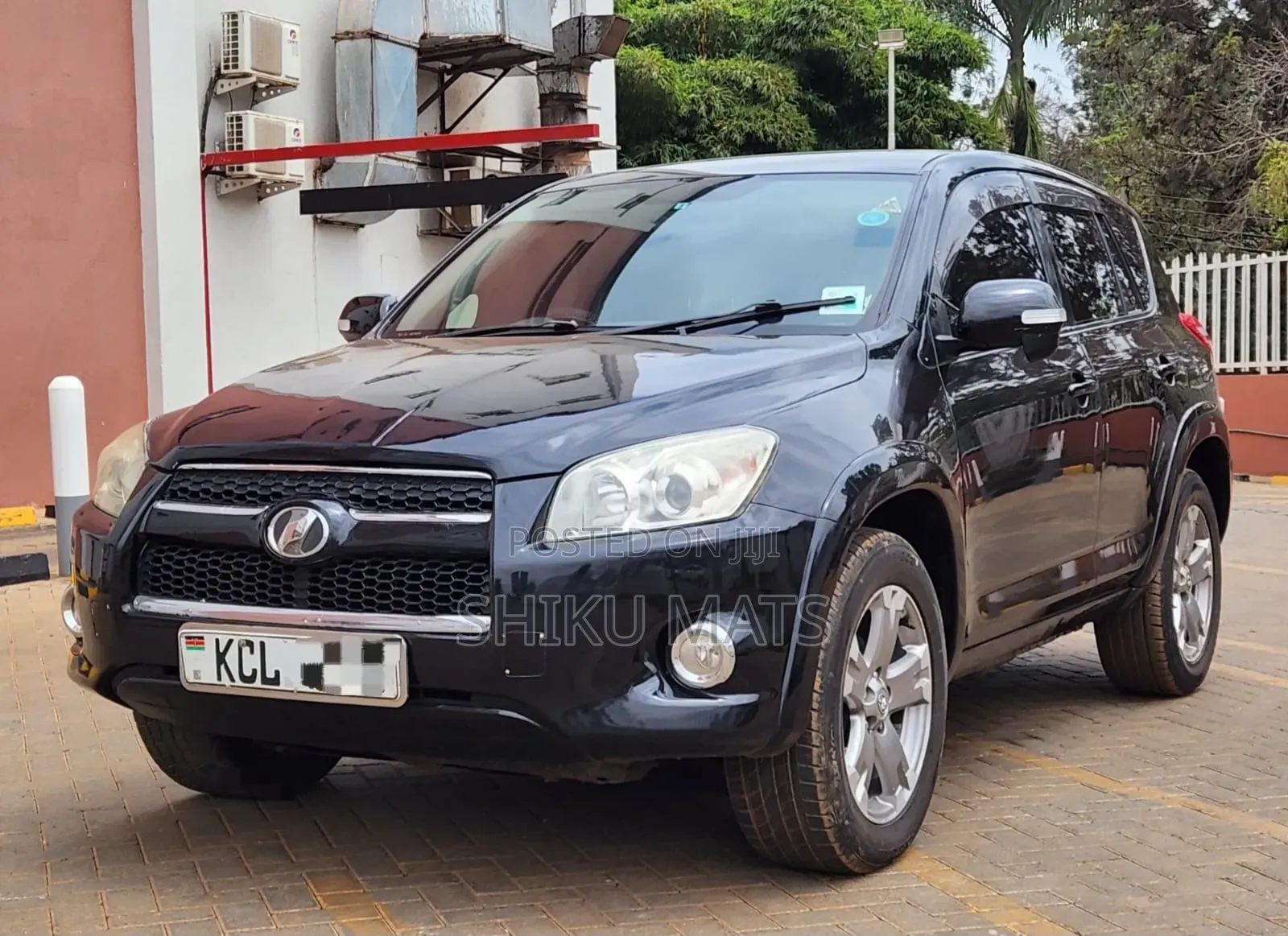 Toyota RAV4 2010 Black