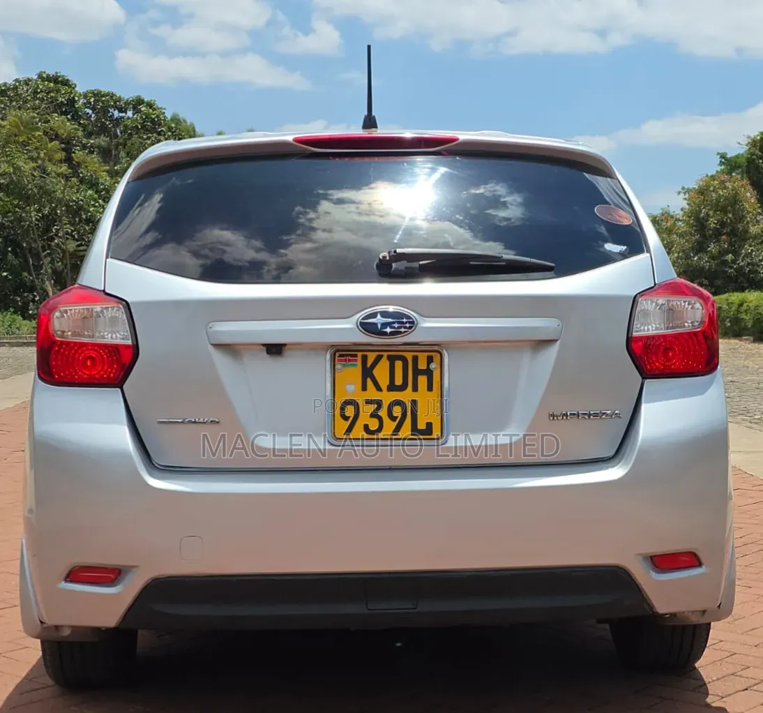 Subaru Impreza 2014 Silver