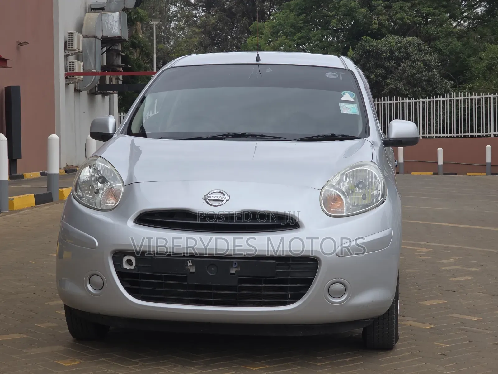 Nissan March 2014 Silver