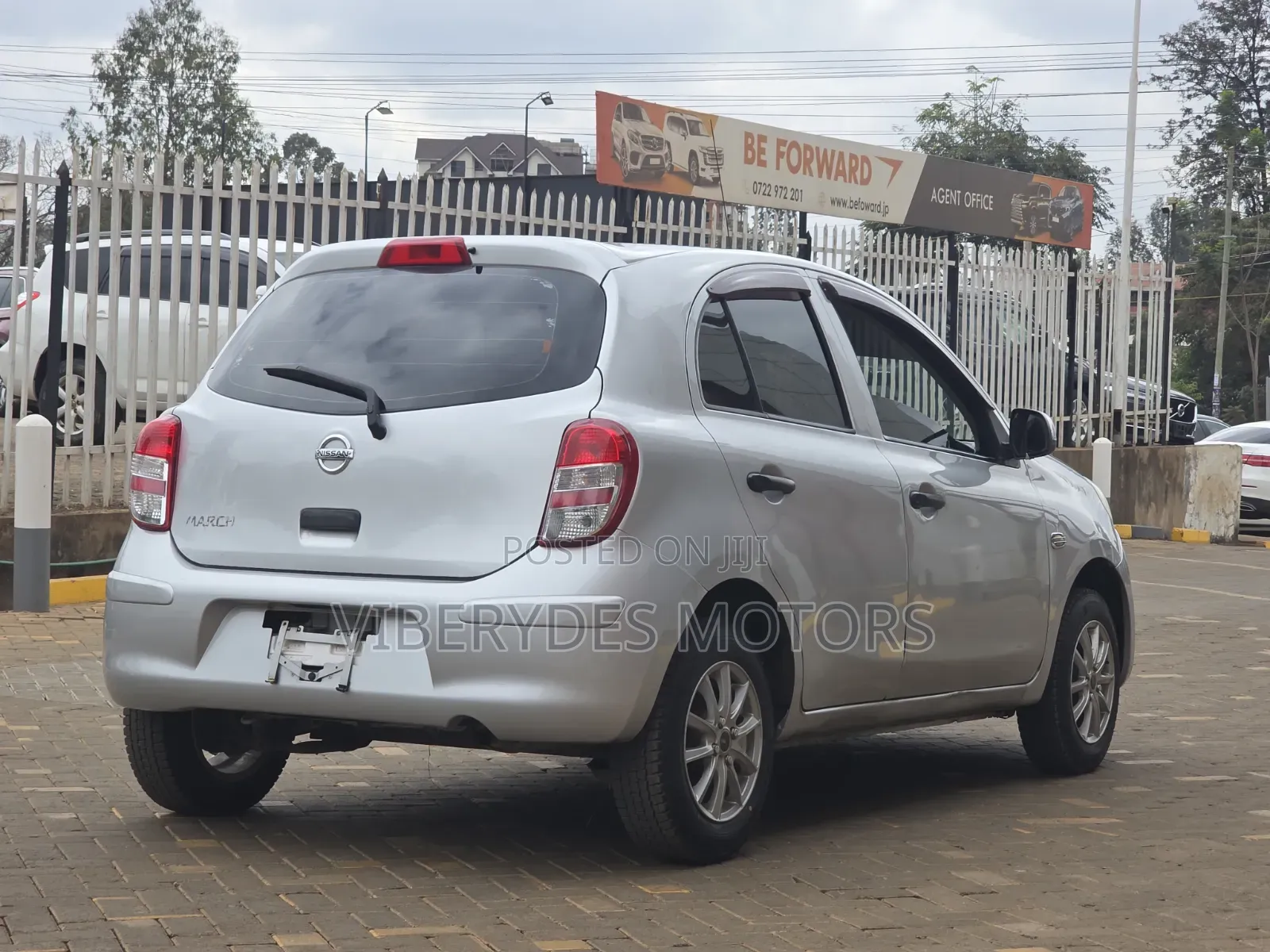 Nissan March 2014 Silver