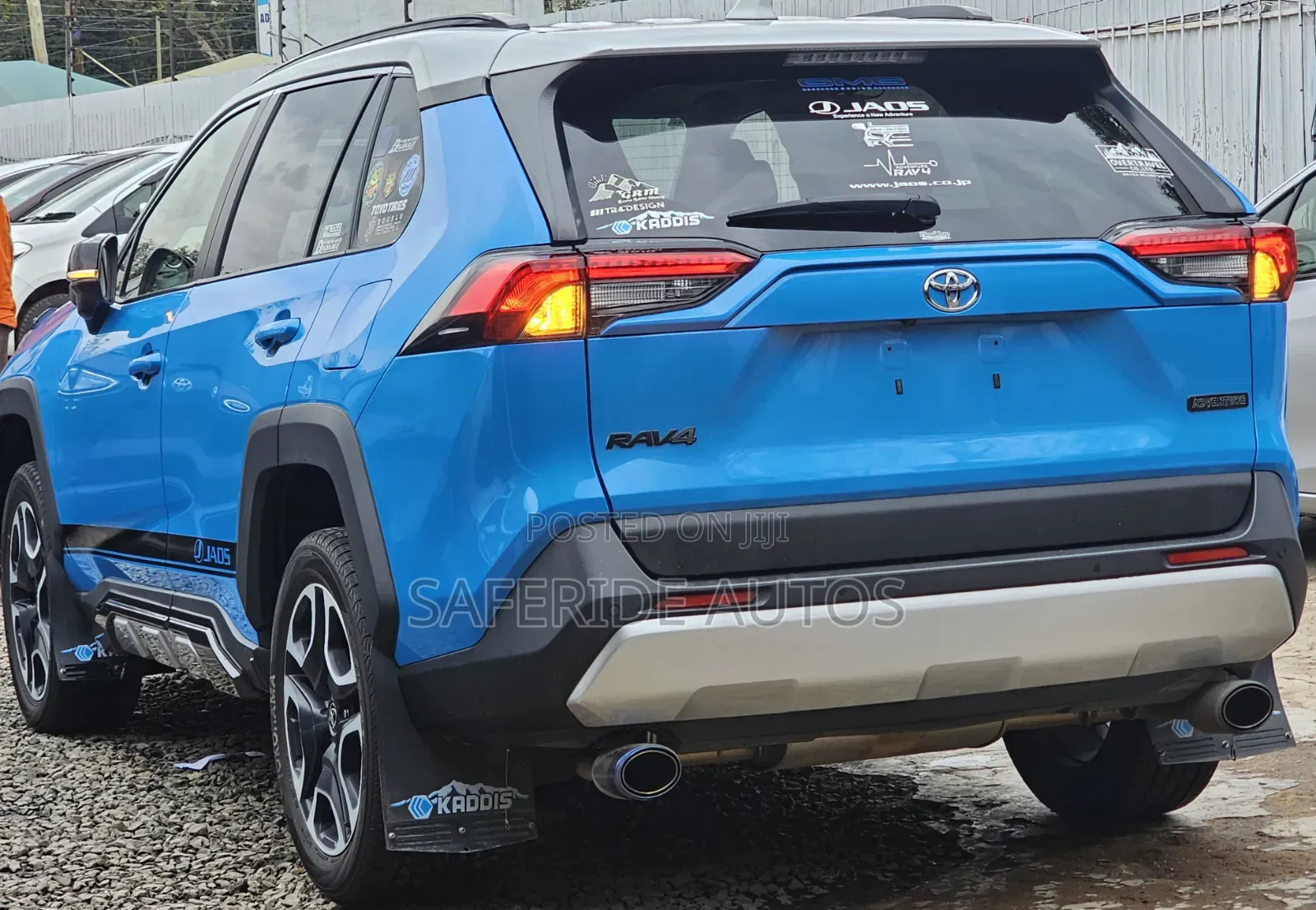 Toyota RAV4 Adventure 2021 Blue