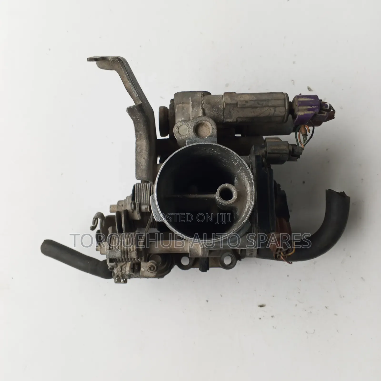 Nissan Hardbody Throttle Body
