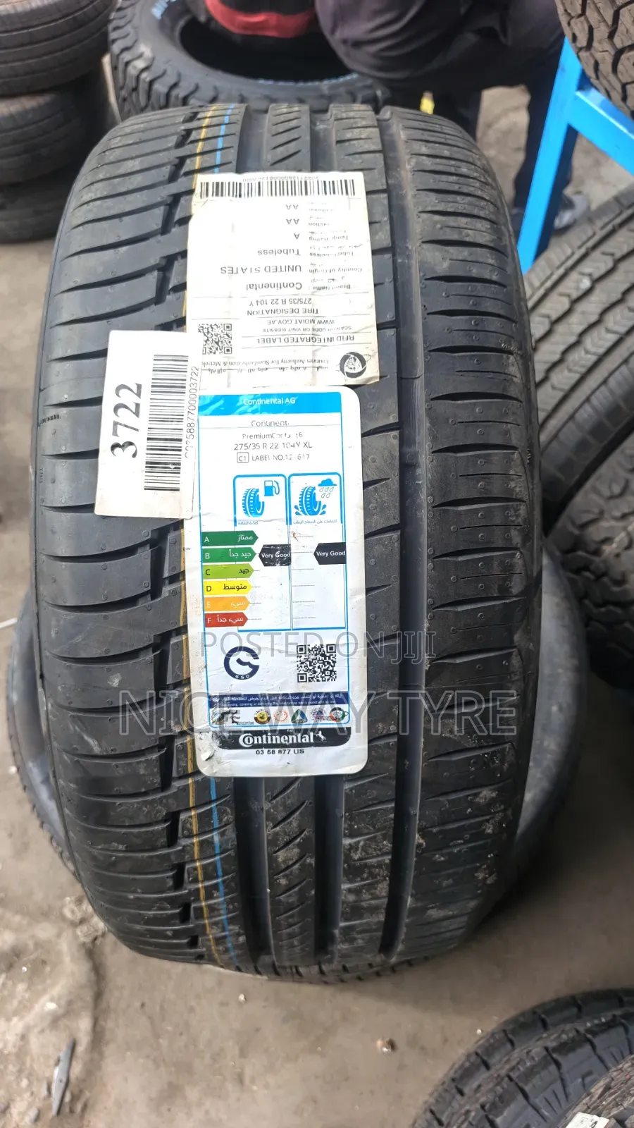 275/35r22 Continental