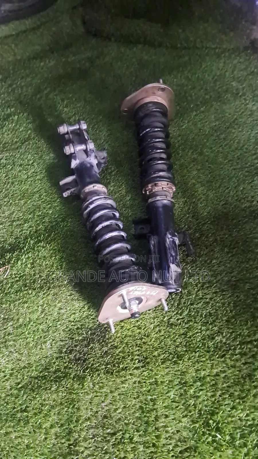Toyota Harrier Shocks Sport
