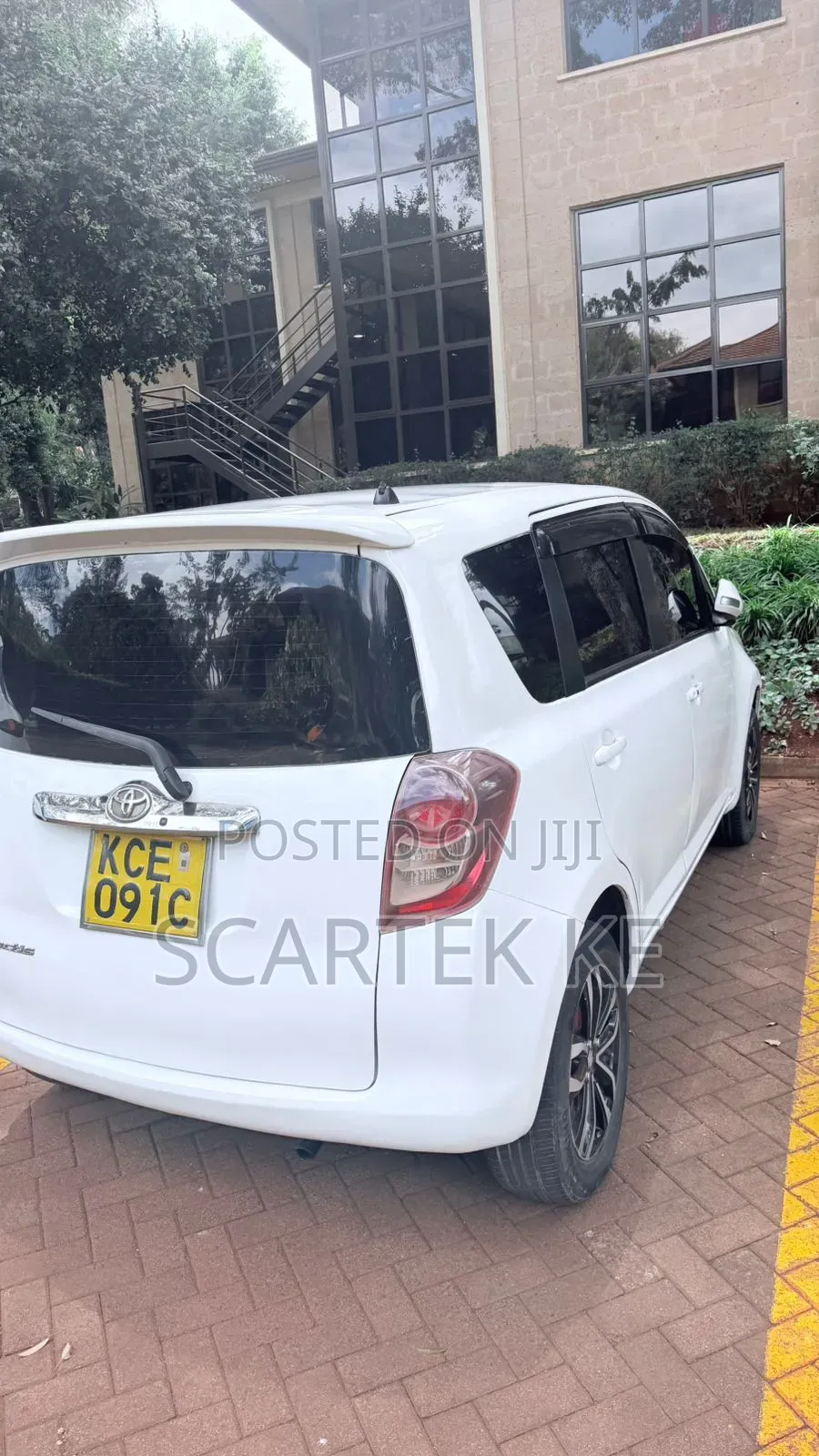 Toyota Ractis 2008 White