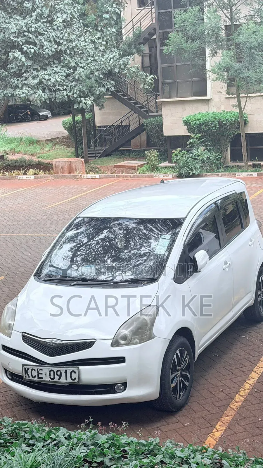 Toyota Ractis 2008 White