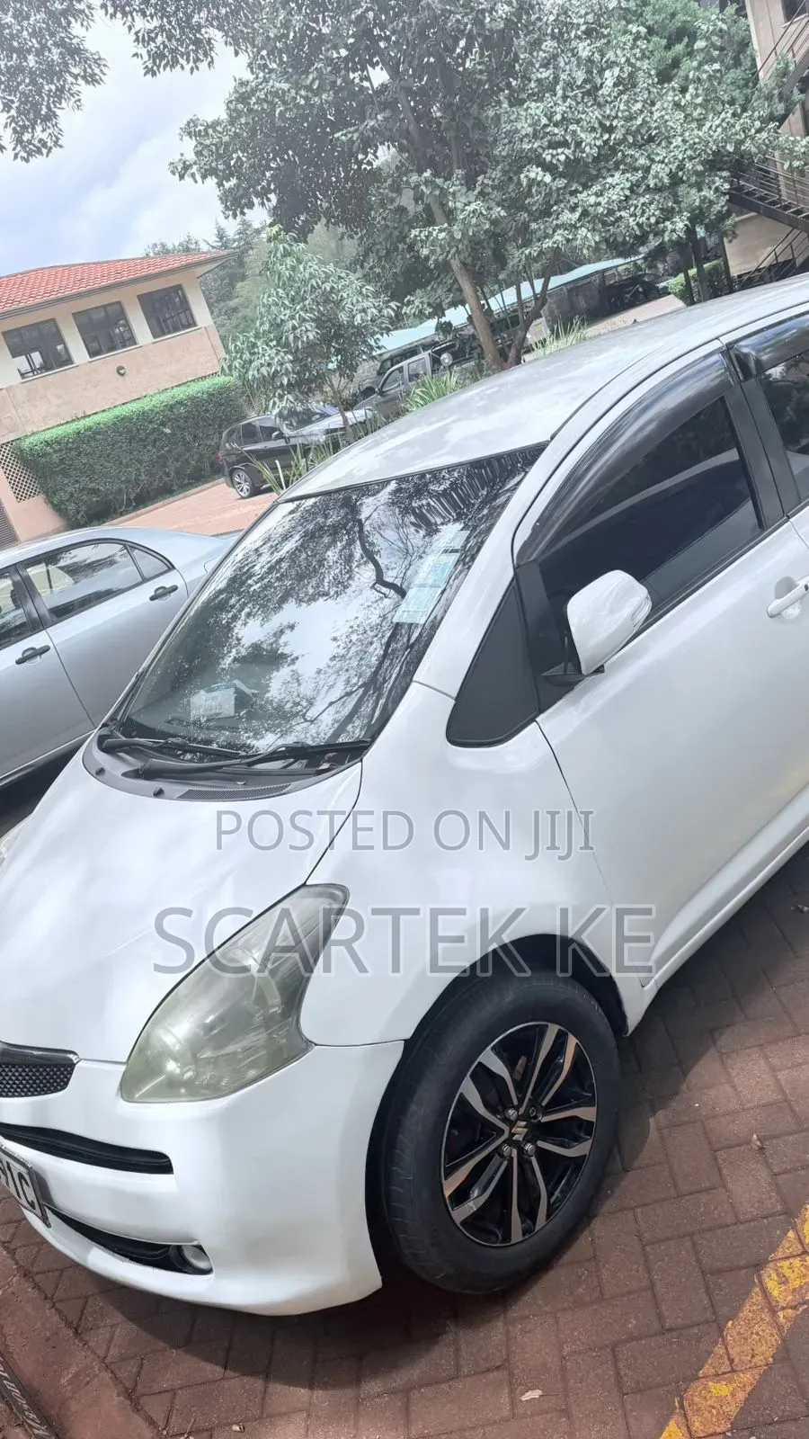 Toyota Ractis 2008 White