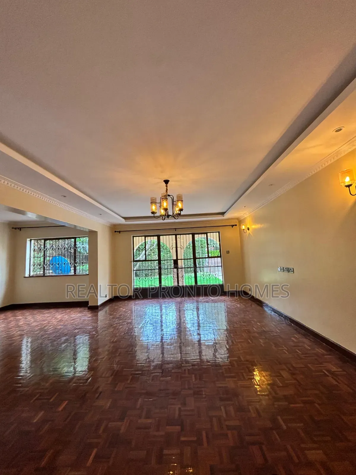 4bdrm Townhouse / Terrace in Kilimani, Hurlingham for rent
