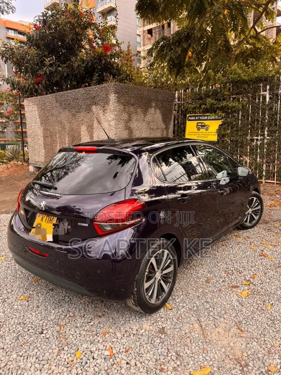 Peugeot 208 2017 Black