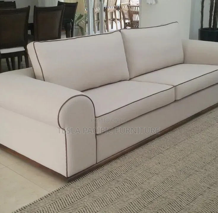 Modern 3 Seater Sofa Set Made in With Spring Cushions and Fiber